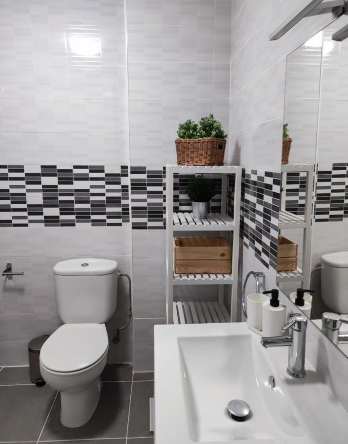 Apartamento Omega Ll Appartamento Torremolinos Esterno foto