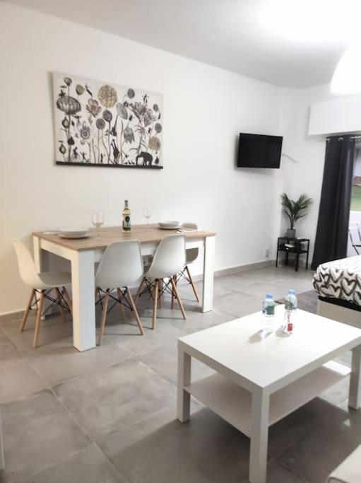 Apartamento Omega Ll Appartamento Torremolinos Esterno foto
